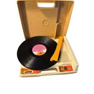 Fisher-Price 825 Vintage 1978 Phonograph 33/45 Kids Record Player Turntable